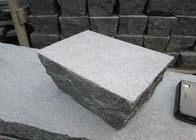 الكلمة حجر الغرانيت بلاط مقاومة التآكل حسب الطلب حجم القطع